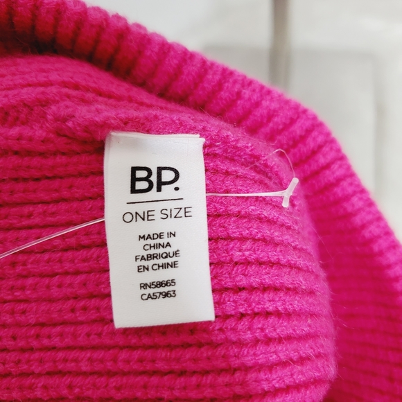 NEW BP Nordstrom Hot Pink Gold Ribbed Cuffed Beanie Hat Cap NORDSTROM Winter - Picture 3 of 3